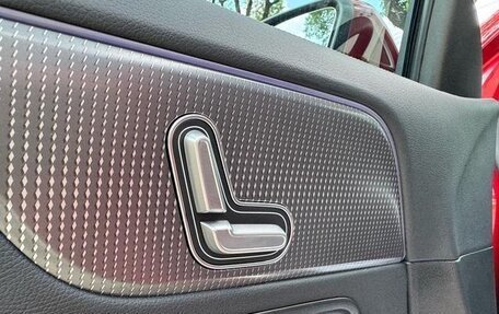 Mercedes-Benz GLA, 2021 год, 2 650 000 рублей, 11 фотография