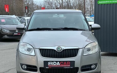 Skoda Fabia II, 2007 год, 649 000 рублей, 2 фотография