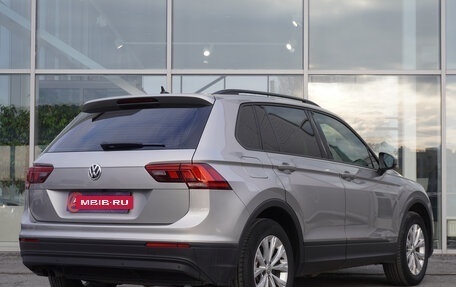 Volkswagen Tiguan II, 2020 год, 2 721 000 рублей, 5 фотография