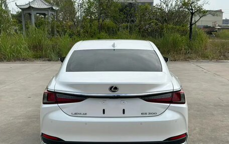 Lexus ES VII, 2022 год, 3 410 000 рублей, 6 фотография