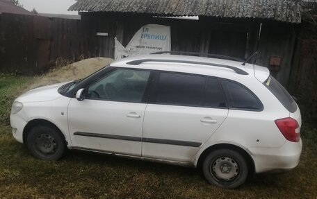 Skoda Fabia II, 2012 год, 500 000 рублей, 2 фотография