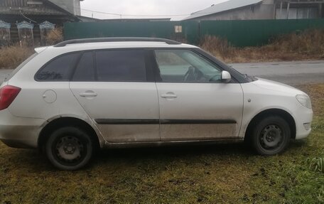 Skoda Fabia II, 2012 год, 500 000 рублей, 3 фотография