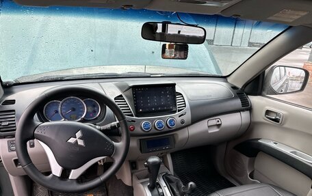 Mitsubishi L200 IV рестайлинг, 2007 год, 1 090 000 рублей, 5 фотография