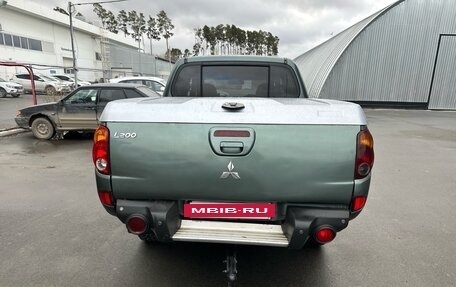 Mitsubishi L200 IV рестайлинг, 2007 год, 1 090 000 рублей, 4 фотография