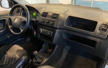 Skoda Fabia II, 2008 год, 334 000 рублей, 12 фотография