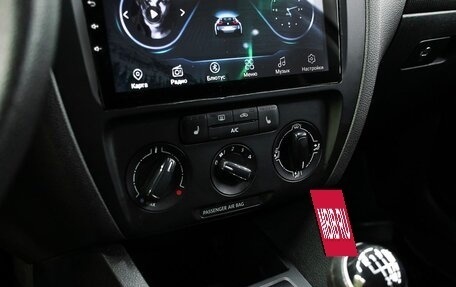 Volkswagen Jetta VI, 2014 год, 950 000 рублей, 18 фотография