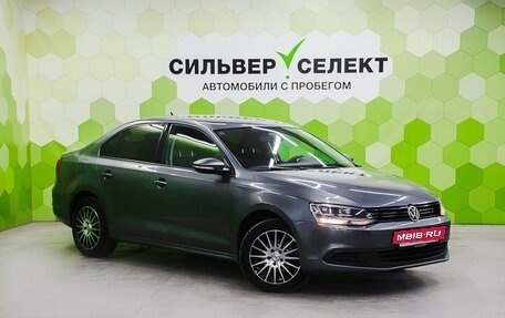 Volkswagen Jetta VI, 2014 год, 950 000 рублей, 5 фотография