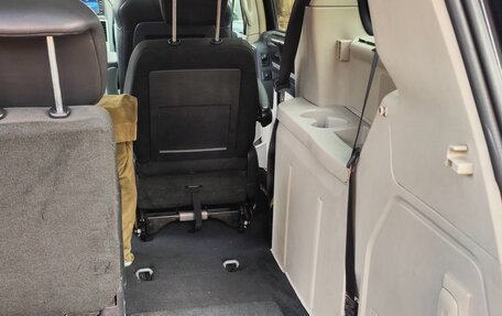 Chrysler Voyager IV, 2010 год, 1 200 000 рублей, 14 фотография