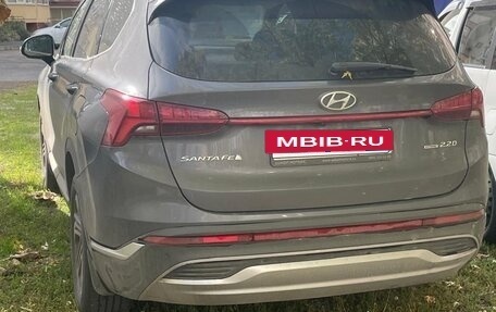 Hyundai Santa Fe IV, 2022 год, 3 800 000 рублей, 2 фотография