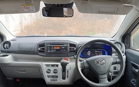 Daihatsu Mira e:S II, 2019 год, 630 000 рублей, 4 фотография