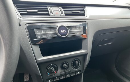 Skoda Rapid I, 2016 год, 1 199 000 рублей, 7 фотография