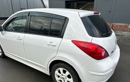 Nissan Tiida, 2011 год, 860 000 рублей, 2 фотография