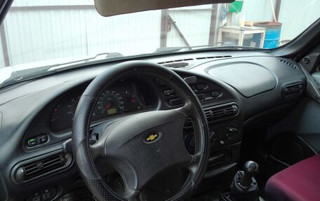 Chevrolet Niva I рестайлинг, 2003 год, 250 000 рублей, 4 фотография