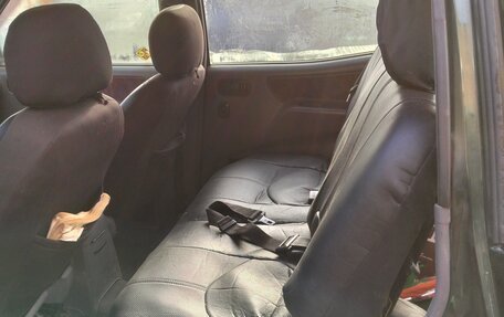 Nissan Terrano II рестайлинг, 1998 год, 420 000 рублей, 6 фотография