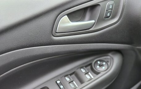 Ford Kuga III, 2018 год, 1 749 000 рублей, 16 фотография