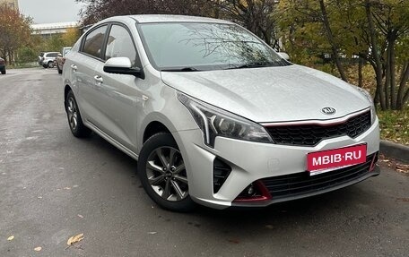 KIA Rio IV, 2020 год, 1 710 000 рублей, 1 фотография