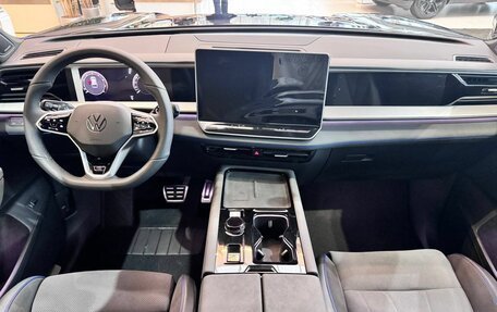 Volkswagen Teramont, 2025 год, 7 100 000 рублей, 17 фотография