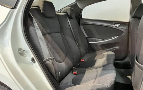 Hyundai Solaris II рестайлинг, 2013 год, 929 000 рублей, 10 фотография