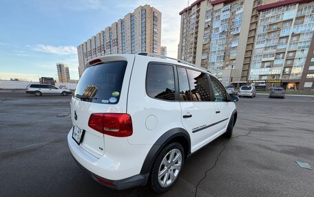 Volkswagen Touran III, 2013 год, 1 200 000 рублей, 5 фотография