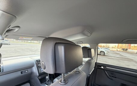 Volkswagen Touran III, 2013 год, 1 200 000 рублей, 18 фотография