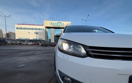 Volkswagen Touran III, 2013 год, 1 200 000 рублей, 30 фотография
