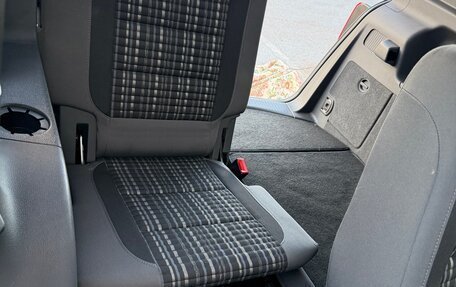 Volkswagen Touran III, 2013 год, 1 200 000 рублей, 37 фотография