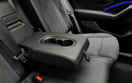 Volkswagen Tiguan, 2025 год, 5 150 000 рублей, 35 фотография