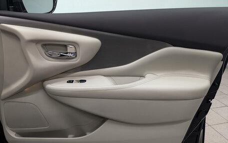 Nissan Murano, 2019 год, 2 800 000 рублей, 24 фотография