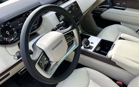 Land Rover Range Rover IV рестайлинг, 2025 год, 15 182 000 рублей, 12 фотография