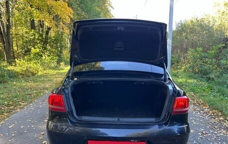 Volkswagen Passat B7, 2011 год, 695 000 рублей, 15 фотография