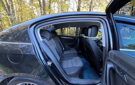 Volkswagen Passat B7, 2011 год, 695 000 рублей, 17 фотография