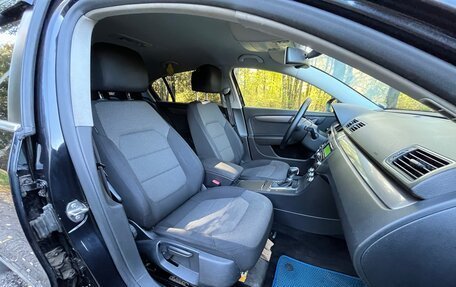 Volkswagen Passat B7, 2011 год, 695 000 рублей, 23 фотография