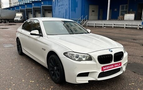 BMW 5 серия, 2013 год, 1 950 000 рублей, 2 фотография