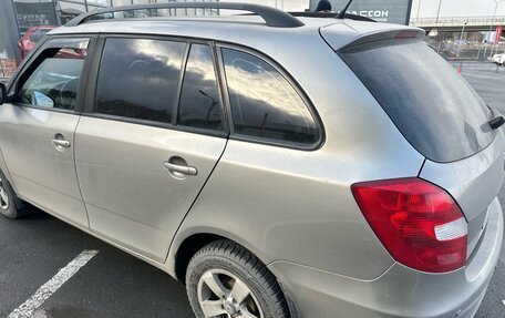 Skoda Fabia II, 2010 год, 490 000 рублей, 2 фотография