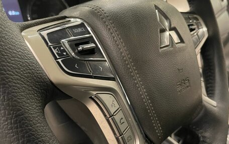 Mitsubishi L200 IV рестайлинг, 2020 год, 1 999 000 рублей, 13 фотография