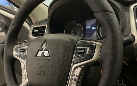 Mitsubishi L200 IV рестайлинг, 2020 год, 1 999 000 рублей, 14 фотография