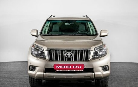 Toyota Land Cruiser Prado 150 рестайлинг 2, 2010 год, 2 350 000 рублей, 2 фотография