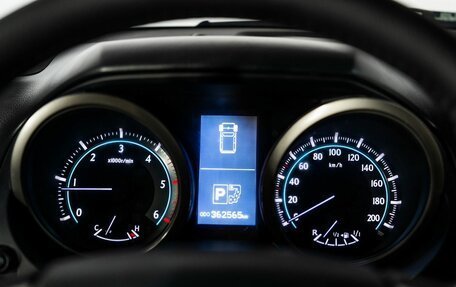 Toyota Land Cruiser Prado 150 рестайлинг 2, 2010 год, 2 350 000 рублей, 10 фотография