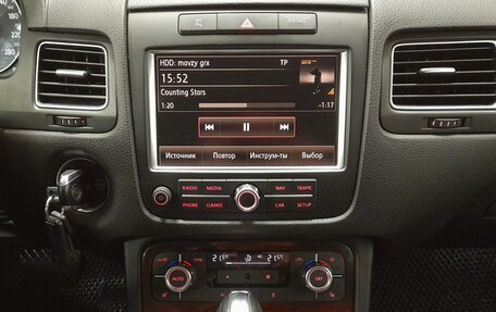 Volkswagen Touareg III, 2012 год, 2 100 000 рублей, 14 фотография