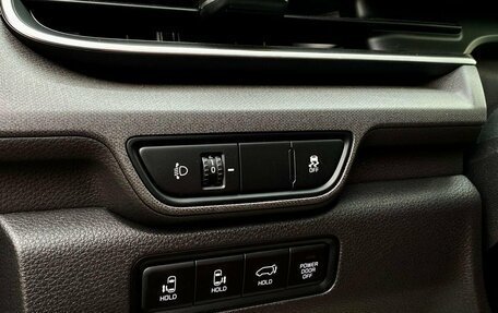 KIA Carnival, 2025 год, 8 200 000 рублей, 32 фотография