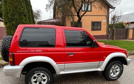Mitsubishi Pajero III рестайлинг, 1995 год, 680 000 рублей, 16 фотография