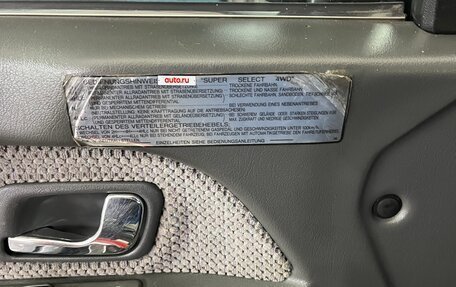 Mitsubishi Pajero III рестайлинг, 1995 год, 680 000 рублей, 23 фотография