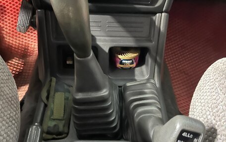 Mitsubishi Pajero III рестайлинг, 1995 год, 680 000 рублей, 24 фотография