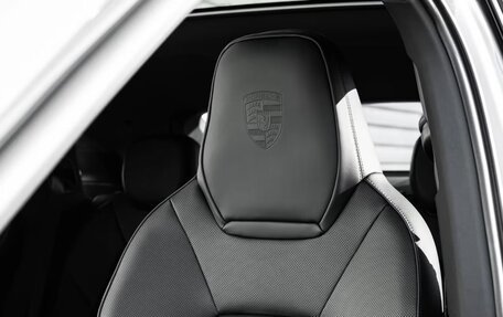 Porsche Cayenne III, 2024 год, 14 600 000 рублей, 14 фотография