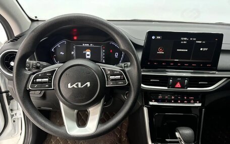 KIA K3, 2022 год, 1 600 000 рублей, 6 фотография