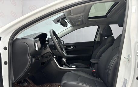 KIA K3, 2022 год, 1 600 000 рублей, 11 фотография