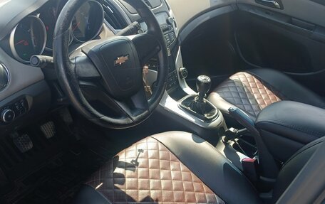 Chevrolet Cruze II, 2013 год, 970 000 рублей, 7 фотография