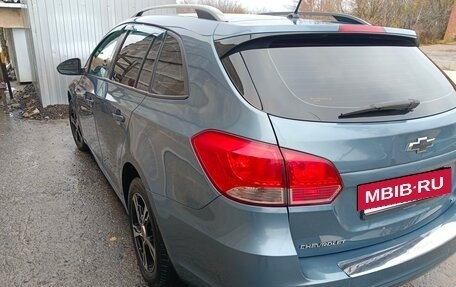 Chevrolet Cruze II, 2013 год, 970 000 рублей, 4 фотография