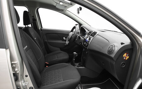 Renault Sandero II рестайлинг, 2017 год, 1 023 000 рублей, 12 фотография