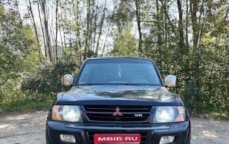 Mitsubishi Montero III, 2000 год, 900 000 рублей, 1 фотография